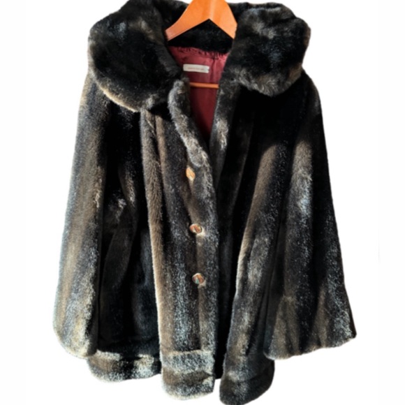 Tissavel of France Faux Fur Coat Size Large - Picture 5 of 16